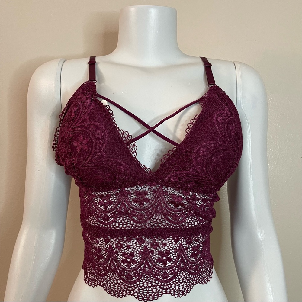 Plum strappy crisscross front removable pads scalloped trims  lace bralette